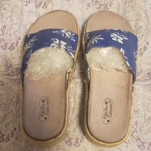 2/$20 Women's Pacific Casual Platform Side-On Sandal